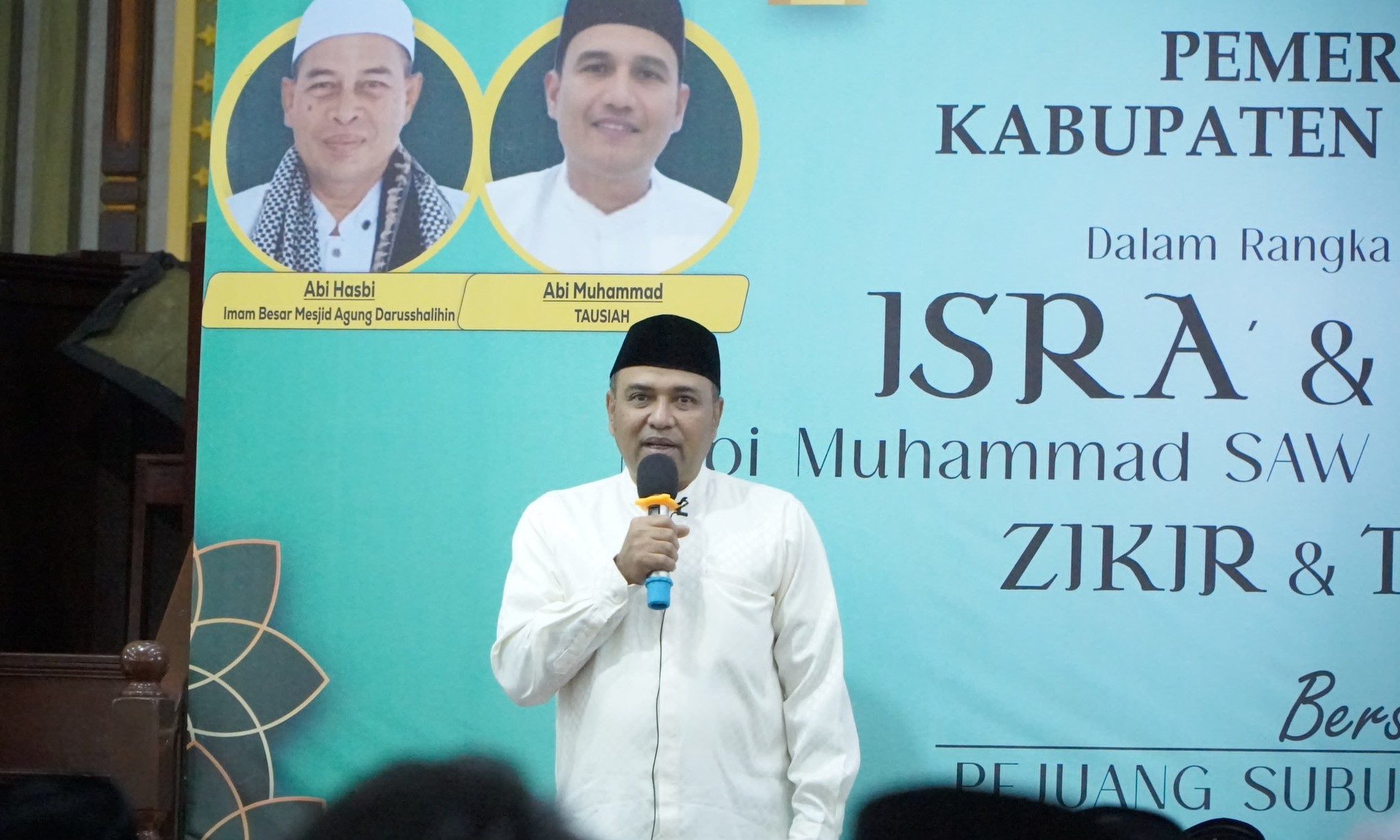 Pemerintah kabupaten (Pemkab) Aceh Timur memperingati malam Isra' Mi'raj Nabi Muhammad SAW 1447 Hijriah yang dikemas dengan Zikir dan Tausiah