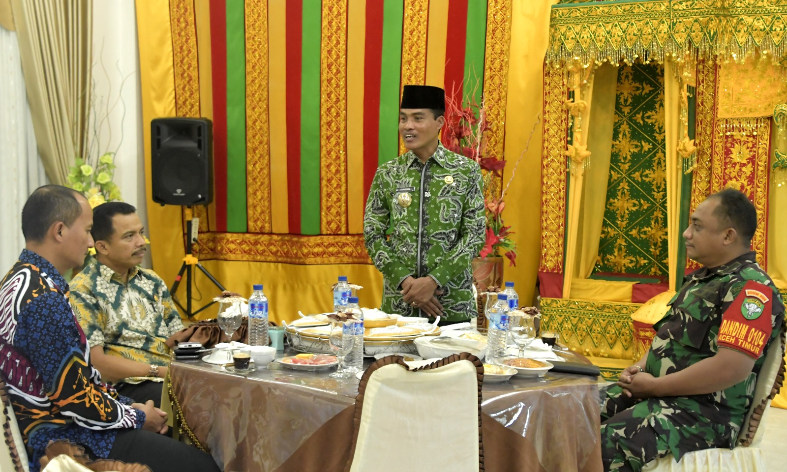 Penjabat Walikota Langsa Dr. Syaridin bersama jajarannya menggelar Coffee Morning dengan unsur Forkopimcam dan Forkopimda Kota Langsa