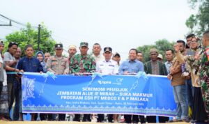 PT Medco E&P Malaka (Medco E&P) bangun jembatan permanen yang menghubungkan Desa Alue Ie Mirah dan Desa Suka Makmur, Kecamatan Indra Makmur