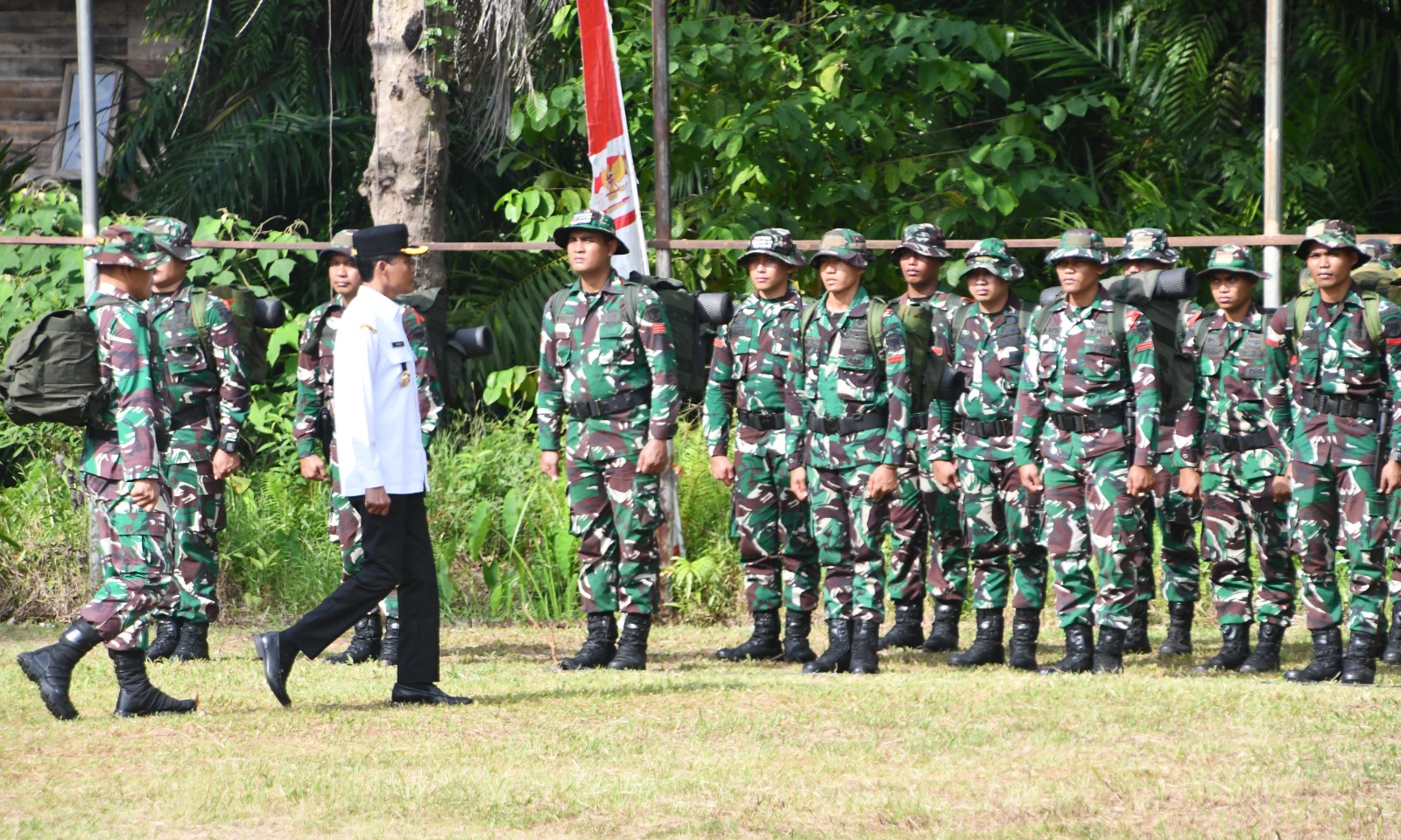 Pj Walikota Langsa pimpin Upacara Pembukaan TMMD ke–123 tahun 2025 yang digelar Kodim 0104/Atim di Lapangan Sepak Bola Desa Bukit Meutuah