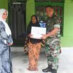 Yonif 115/Macan Leuser, satuan tempur di bawah kendali Korem 012/Teuku Umar, melaksanakan program pembangunan RTLH bagi warga kurang mampu