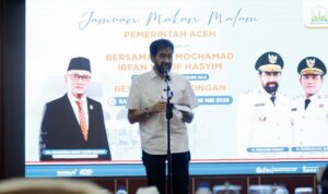 Gubernur Aceh, Muzakir Manaf, menyambut kunjungan Kepala Badan Penyelenggara Haji Republik Indonesia (BPH RI) KH. Mochamad Irfan Yusuf Hasyim