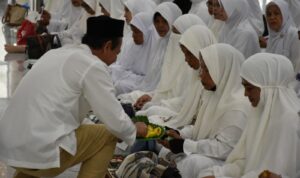 Pemko Langsa melaksanakan Peusijuk 186 para Calon Jamaah Haji Tahun 1446 H/2025 M yang akan diberangkatkan pada Jum'at 23 Mei mendatang