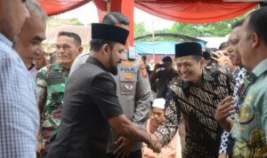 Bupati Aceh Timur Iskandar Usman Al-Farlaky meresmikan operasional PT.Aceh Timur Kawai Energi yang beroperasi di sumur minyak Ranto Peureulak