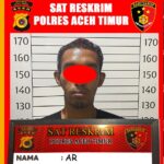 Anggota Opsnal Satreskrim Polres Aceh Timur, Polda Aceh berhasil mengamankan pelaku pembobol Agen BSI Link di Peureulak