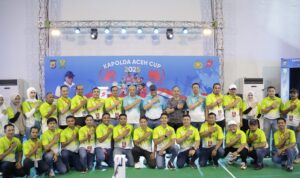 Kapolda Aceh Irjen Pol. Dr. Achmad Kartiko secara resmi membuka Kejuaraan Badminton Kapolda Aceh Cup 2025 di Gedung Olahraga (GOR) KONI Aceh