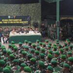 Danrem 012/TU Kolonel Inf Benny Rahadian bersama Bupati Nagan Raya Teuku Raja Keumangan menyambut personel Yonif TP 856/Satria Bumi Sakti