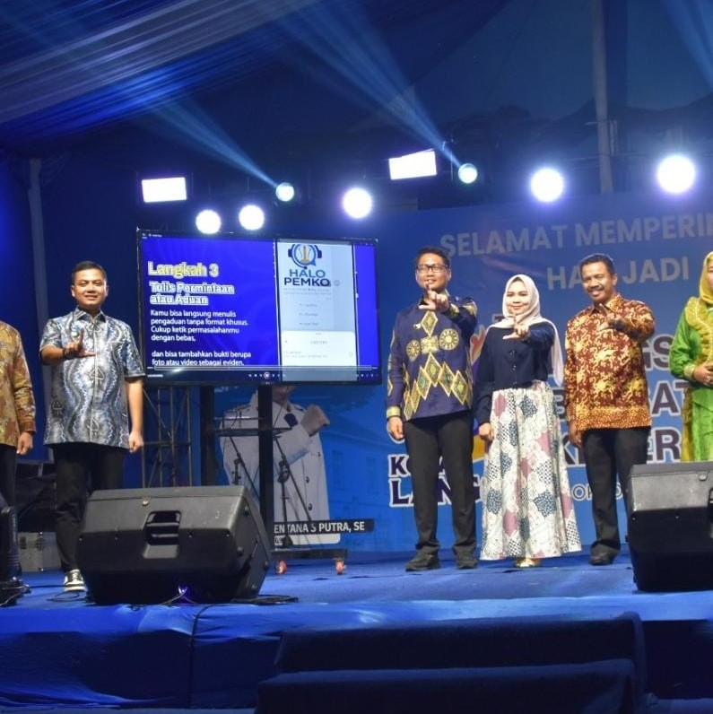 Semarak Malam Festival Pesona Langsa dalam rangka memperingati Hari Ulang Tahun (HUT) ke-24 Pemerintah Kota (Pemko) Langsa Tahun 2025 Semarak Malam Festival Pesona Langsa dalam rangka memperingati Hari Ulang Tahun (HUT) ke-24 Pemerintah Kota (Pemko) Langsa Tahun 2025